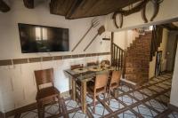 TV a/nebo společenská místnost v ubytování Casa Rural "El Olivo"