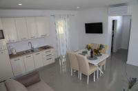 Kuchyňa alebo kuchynka v ubytovaní Apartments Paradise Hvar