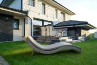 Vonkajšia záhrada v ubytovaní Luxury Villa