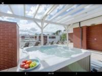 Bazén v ubytovaní Apartament BD Premium II Klifowa alebo v jeho blízkosti