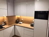 Kuchyňa alebo kuchynka v ubytovaní Apartament BD Premium II Klifowa