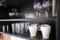 Zestaw do parzenia kawy i herbaty w obiekcie Loft Apartments Poznań