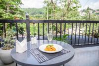 Đồ ăn tại/gần khách sạn