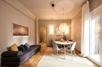 Posedenie v ubytovaní Brand new Modern Apartment with satellite TV