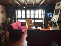 TV a/nebo společenská místnost v ubytování Casa Elena