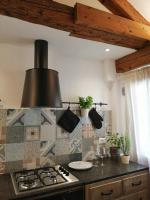 Kuchnia lub aneks kuchenny w obiekcie Stefany's Home Venice Apartment