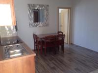 Kuchyňa alebo kuchynka v ubytovaní Villa M - 4 Persons Apartment, Put