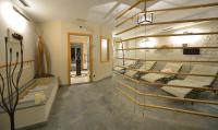 A seating area at Residence Hotel Alpinum