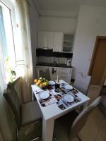 Kuchyň nebo kuchyňský kout v ubytování Apartment Čirko