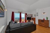Kuchyňa alebo kuchynka v ubytovaní Villa Makar,heated pool,gym,grill,seaview