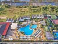 Basen w obiekcie BQ Alcudia Sun Village lub w pobliżu