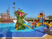 Basen w obiekcie BQ Alcudia Sun Village lub w pobliżu