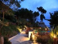 Zahrada ubytování Koh Jum Resort