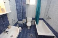 Kúpeľňa v ubytovaní Villa Argo 2 - Beachfront, Big gardens, Location!