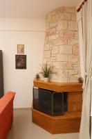 Televízia a/alebo spoločenská miestnosť v ubytovaní Villa Argo 2 - Beachfront, Big gardens, Location!