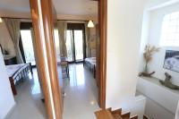 Posteľ alebo postele v izbe v ubytovaní Villa Argo 2 - Beachfront, Big gardens, Location!