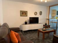 TV a/nebo společenská místnost v ubytování CASA SAN JURJO