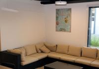 Ein Sitzbereich in der Unterkunft BeachIN - Sport, Events, Hotel, Restaurant, Bar