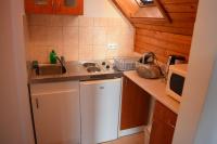 Kuchyňa alebo kuchynka v ubytovaní Apartments in Siofok/Balaton 35514