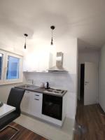 Kuchyňa alebo kuchynka v ubytovaní Charming studio - apartment