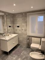 Kúpeľňa v ubytovaní Apartament Mercado Central