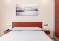Posteľ alebo postele v izbe v ubytovaní Hotel Olympia Ronda I