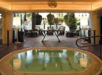 Der Swimmingpool an oder in der Nähe von Royal Beach Eilat by Isrotel Exclusive
