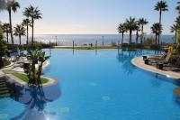 The swimming pool at or close to Estepona Mar Azul Aparthotel