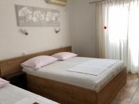 Posteľ alebo postele v izbe v ubytovaní Apartments Sea Vodice