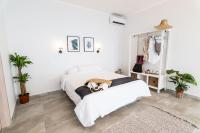 A bed or beds in a room at SECRET HILL