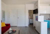 Kuchyň nebo kuchyňský kout v ubytování Brand New Apartment Nebo