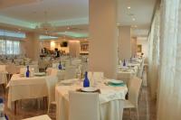 Reštaurácia alebo iné gastronomické zariadenie v ubytovaní Hotel Altis