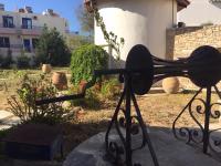 Vonkajšia záhrada v ubytovaní Villa Antonia