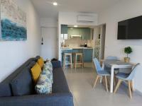 Kuchyňa alebo kuchynka v ubytovaní Apartamentos Las Palmeras