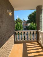 Balkón alebo terasa v ubytovaní casa Salou individual