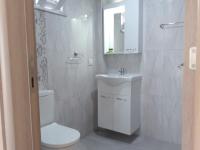A bathroom at ada kekiği pansiyon