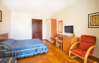 Televízia a/alebo spoločenská miestnosť v ubytovaní Villa Sveta Eufemija Bed end Breakfast I