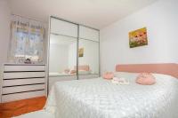 Posteľ alebo postele v izbe v ubytovaní Newly renovated apartment ''Marin'' in the center!
