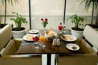 Comida en el hotel o alrededores