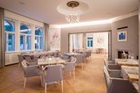 Khu vực ghế ngồi tại Villa Rosenaw