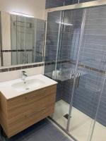 Koupelna v ubytování Apartamento de lujo en La Toja