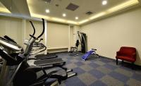 Shinkansen Grand Hotelにあるフィットネスセンターまたはフィットネス設備