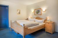 Ένα ή περισσότερα κρεβάτια σε δωμάτιο στο Hotel & Restaurant Schaumburger Ritter, Rinteln