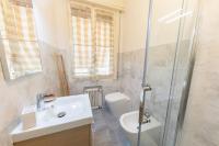 Kúpeľňa v ubytovaní Downtown Bologna Apartment