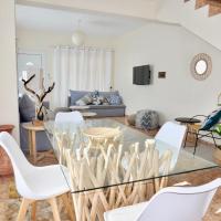 Posezení v ubytování Melanos Residence 2 bdrm townhouse with private pool