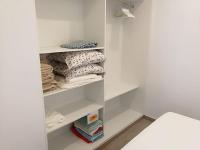 Łóżko lub łóżka w pokoju w obiekcie Apartamentos Playa Benitez