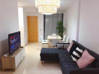 TV a/nebo společenská místnost v ubytování Apartamentos Deluxe Roquetas de Mar con Golf y Piscina Climatizada, Parking privado