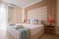 Posteľ alebo postele v izbe v ubytovaní Seven Heaven Premium Suites
