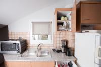 Kuchyňa alebo kuchynka v ubytovaní Seven Heaven Premium Suites