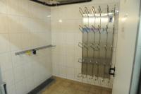 A bathroom at Apart Albore